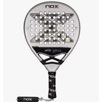 NOX. Pala de pádel Nox AT10 Luxury Genius 18K 2024 - Pala de AGUSTIN TAPIA 2024 - Pala de padel Nox - NOX AT10 GENIUS 18K AGUSTIN TAPIA 2024 - La pala de padel más vendida en 2024.  La pala en forma de lagrima para los jugadores más exigentes. - details 3
