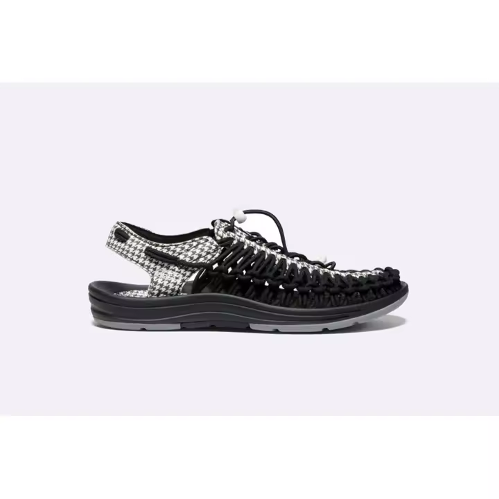 KEEN x Atmos Wmns UNEEK "Chidorigoshi" KEEN - 1