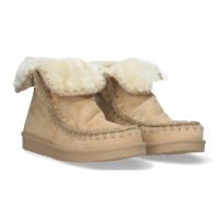 Davinia Shoes Botin Plano para Mujer, Estilo Australiano, Material Aterciopelado, Forrado de Pelo, de Punta Redonda. Shoes&Blues.es LHD-881A-Beige - details 0