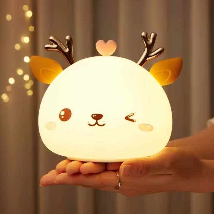 Luz Nocturna LED Recargable para Niños, Lámpara de Noche, Luz Nocturna para Adultos Niñas Niños 7 Colores Silicona Portátil, Luz de Ciervo Multicolor con Control Táctil, Regalo de Cumpleaños para Mujeres - 1