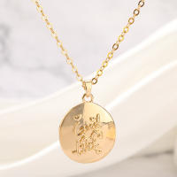 Encanto Collar con colgante geométrico de moda para mujer, con letras doradas y mariposa. - details 4