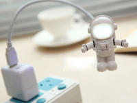 Lámpara Nocturna USB Mini Astronauta Blanca Luz De Lectura Portátil Para Computadora Decoración De Habitación Pequeña Lámpara Nocturna - details 17