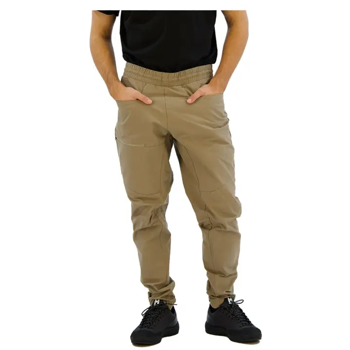Ropa hombre Pantalones Millet Pantalones Cimaï Beige - 1