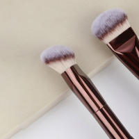 Cepillo De Maquillaje Doble Cabeza Con Pincel Suave Para Base Rubor Crema BB Portátil Herramienta De Maquillaje - details 6