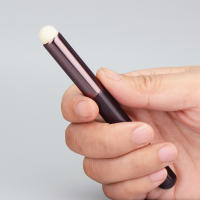 Cepillo De Labios Mini De Punta Para Maquillaje Precisión Conector Portátil Multifuncional Material De Pelo Sintético Tamaño 11.8cm - details 0
