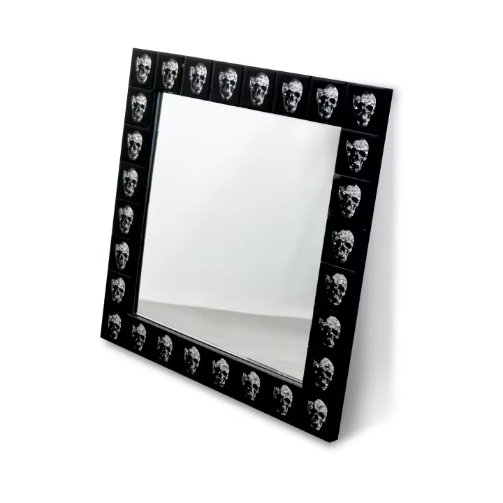 Espejo Decorativo KARE Calaveras con Cristales Plateado y Negro 80x80x3cm - 1