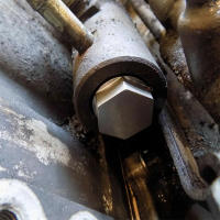 Válvula De Tapa De Alimentación De Combustible M20x1.5 Para Chevy GMC 6.6l Duramax 05-10 Y Dodge 6.7l Cummins Material De Acero Inoxidable - details 3