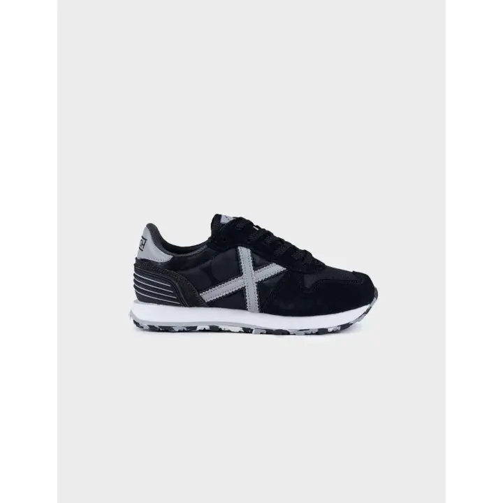 Munich Mini Massana 553 zapatilla negra para niño y niña - 1