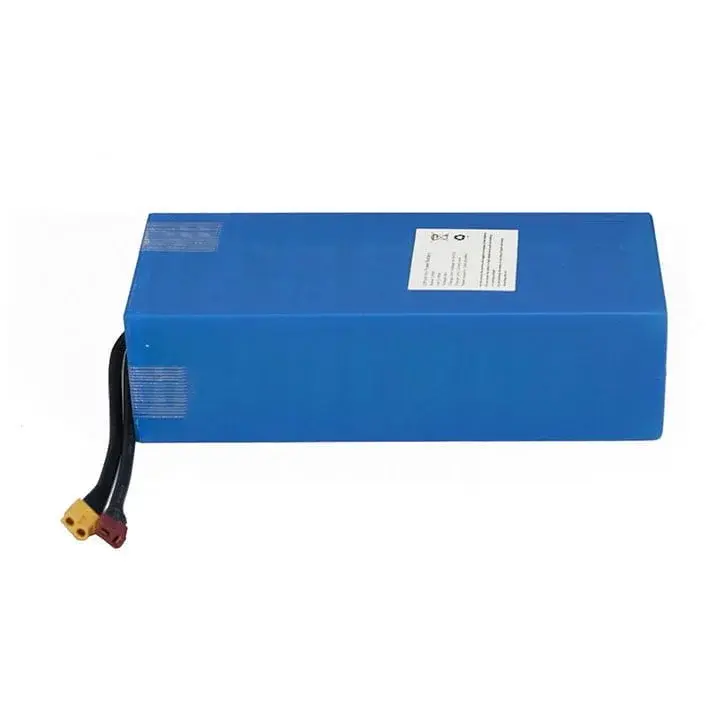 Batería 48V 12,5Ah Esta batería es compatible con cualquier patinete eléctrico de 48V - 1
