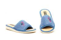 Zapatillas de Casa De Mujer JAM Abiertas con Flores Bordadas CHACHI (Hechas en España)1444 Disfruta de la máxima relajación y confort en tu hogar con estas chinelas de verano.Diseñadas específicamente para los meses más cálidos, estas zapatillas combinan - details 1