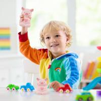 Juguete blando de 5" con forma de corazón de cerdo, juguete blando kawaii de animales blandos, juguete de cerdito de elevación lenta para apretar, alivio del estrés para niños y adultos - details 4