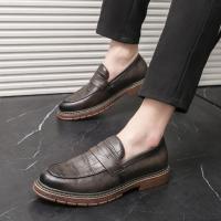Nuevos Loafers Para Hombre En Cuero Patentado Con Patrón De Piedra Zapatos De Boda Y Casual Con Punta Redonda Cierre SLIP-ON - details 29