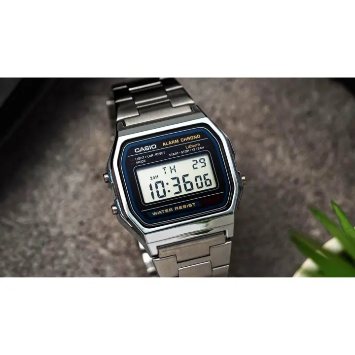 Reloj Clásico Casio A158WA-1, Cronómetro de 1/100 seg, Microluz, Acero Inoxidable, Resistente al Agua, Esfera Cuadrada Unisex - 1