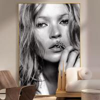 Pegatinas De Pared Kate Moss Vintage Posters Papel Adhesivo Blanco Calidad HD Decoración Moderna Retro Y Nostálgica Para Hogar Oficina Café - details 3