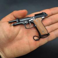 Llavero De Metal Beretta 92F Modelo De Sobrevivencia Jedi Adorno De Escritorio Para Niños Y Adultos Regalo De Cumpleaños - details 2