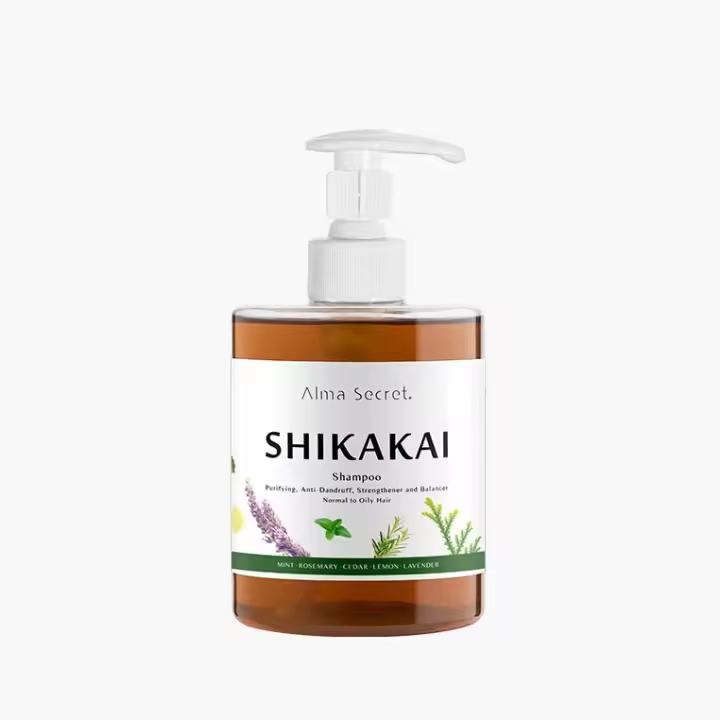 Champú Shikakai Anticaída y Caspa 500ml - Alma Secret - Control caída, caspa y grasa para cabellos normales o grasos - Un champú natural con una potente base de extractos de plantas y activos seleccionados por su capacidad para limpiar y calmar. - 1