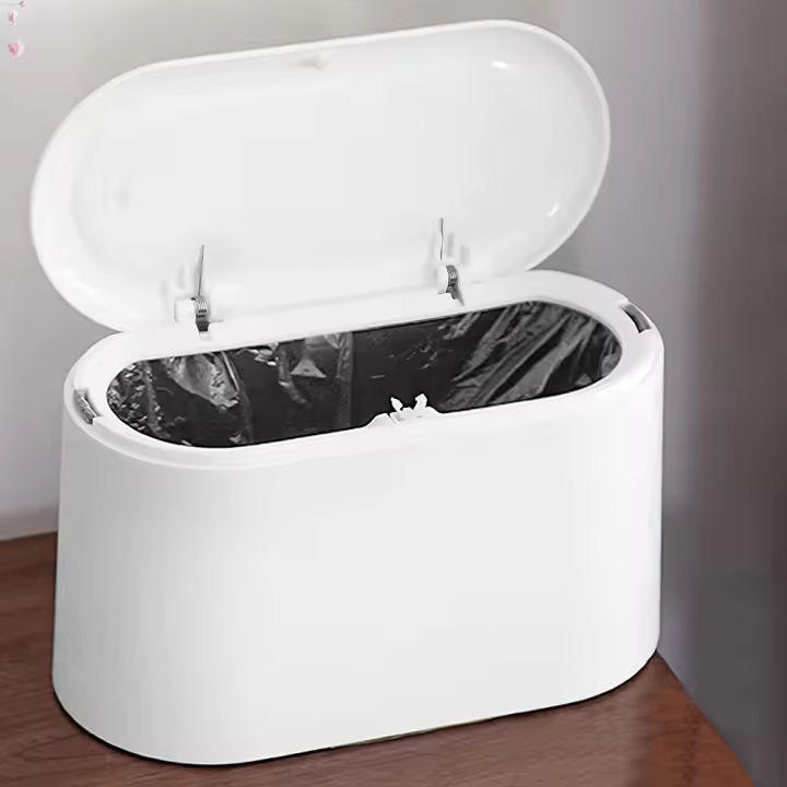 Papelera de escritorio con tapa, mesa compacta portátil, cubo de basura de escritorio, mini bote de basura tipo prensa de plástico, cubo de basura para encimera, cesta de basura para habitación - 1
