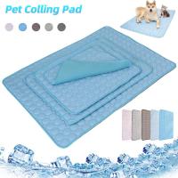 Alfombra De Enfriamiento Para Mascotas Tamaño Pequeño Para Perros Y Gatos Suela De Seda Húmeda Resistente a La Humedad Colchón De Verano Para Animales Pequeños 5 Tamaños Disponibles - details 0