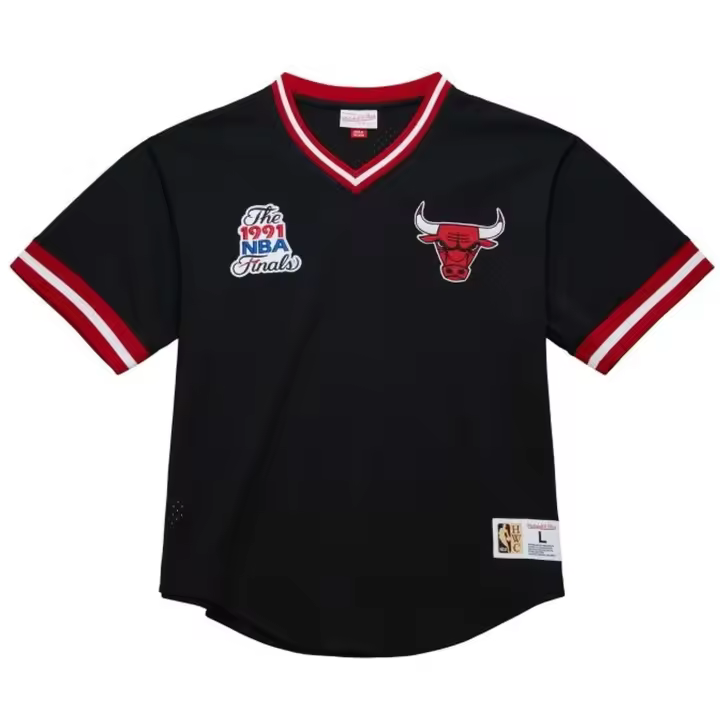 Camiseta de Manga Corta Mitchell & Ness Chicago Bulls para hombre en color negro - 1