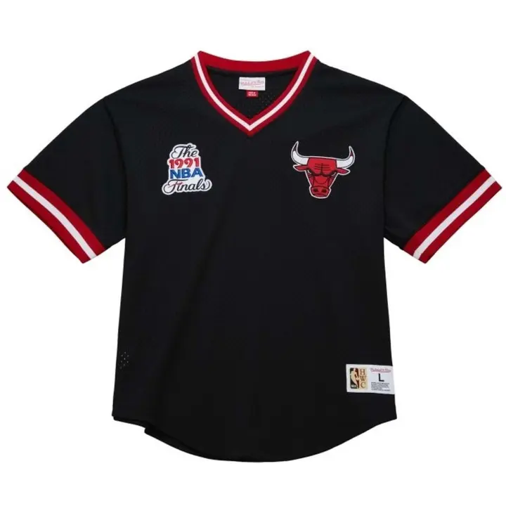 Camiseta de Manga Corta Mitchell & Ness Chicago Bulls para hombre en color negro - 1