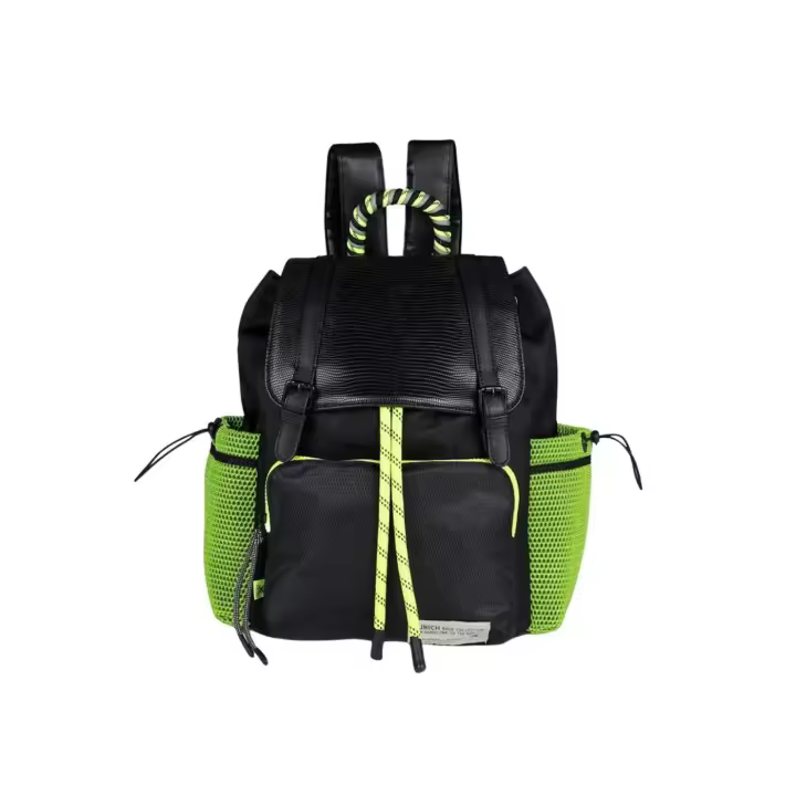 Mochila Munich Deep Negra Modelo Deep Bolsillo Frontal - 1