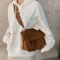 Bolso De Hombro Para Mujer De Velours Marrón Retro Gran Capacidad Versátil Para Otoño E Invierno Nueva Colección 2025 - details 3