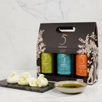 5 Elementos - Estuche Aceite de Oliva Virgen Extra Cornicabra, Arbequina y Picual 3x500 ml | Selección Gourmet de Variedades Premium - details 0