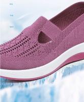 2025 new sports style women's shoes, women's breathable warp knitted women's shoes, lace-up sports shoes Summer breathable soft sole middle-aged and elderly mother shoes - details 3