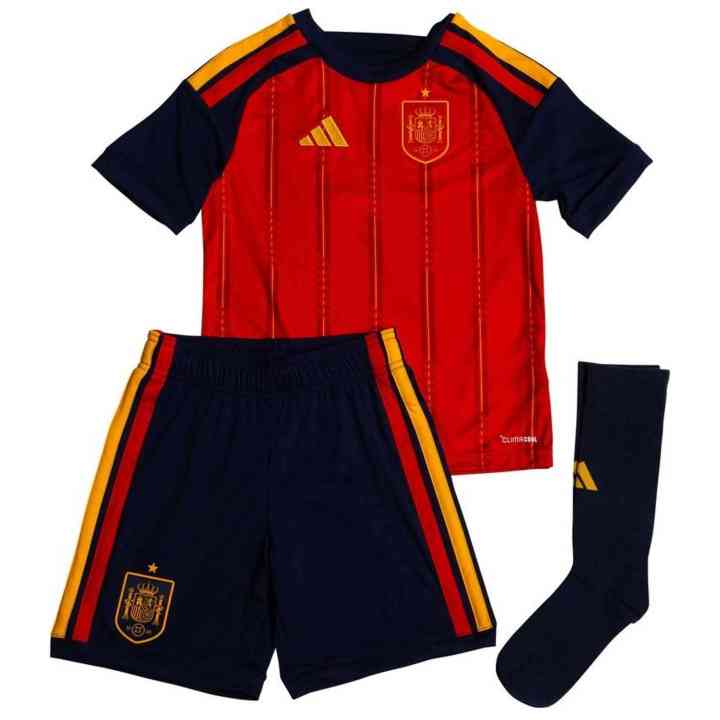 Textil Adidas modelo Rfef H Youthkit