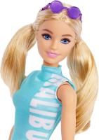 Barbie Fashionista Muñeca rubia con top Malibu, leggings con dos estampados y accesorios de moda Nº 158  Mattel GRB50 - details 4