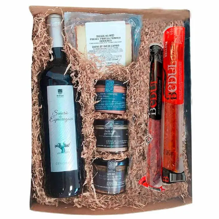 Estuche de Regalo Gourmet con vino pates y embutidos para acompañar, un regalo gourmet especial - 1