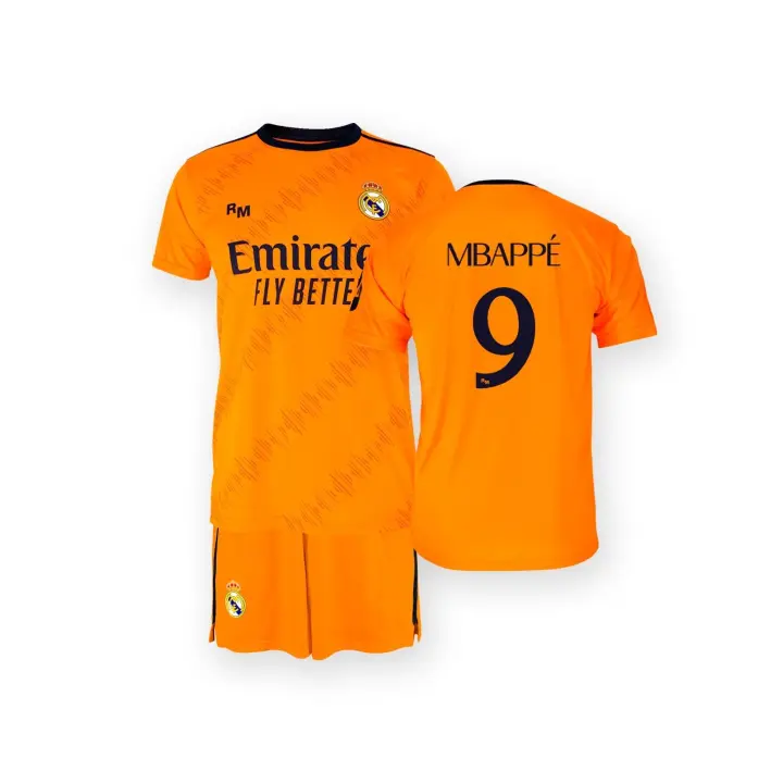 Real Madrid C.F. Madrid Conjunto Niño Temporada 2023-2024 - Oficial con Licencia - Escudo en Silicona - 1