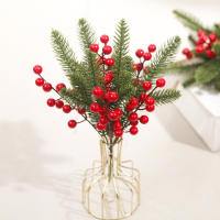 10Pcs Ramas De Pino Artificial Con Bayas Rojas Para Decoración De Navidad Árbol De Navidad Corona De Navidad Regalo De Decoración - details 4
