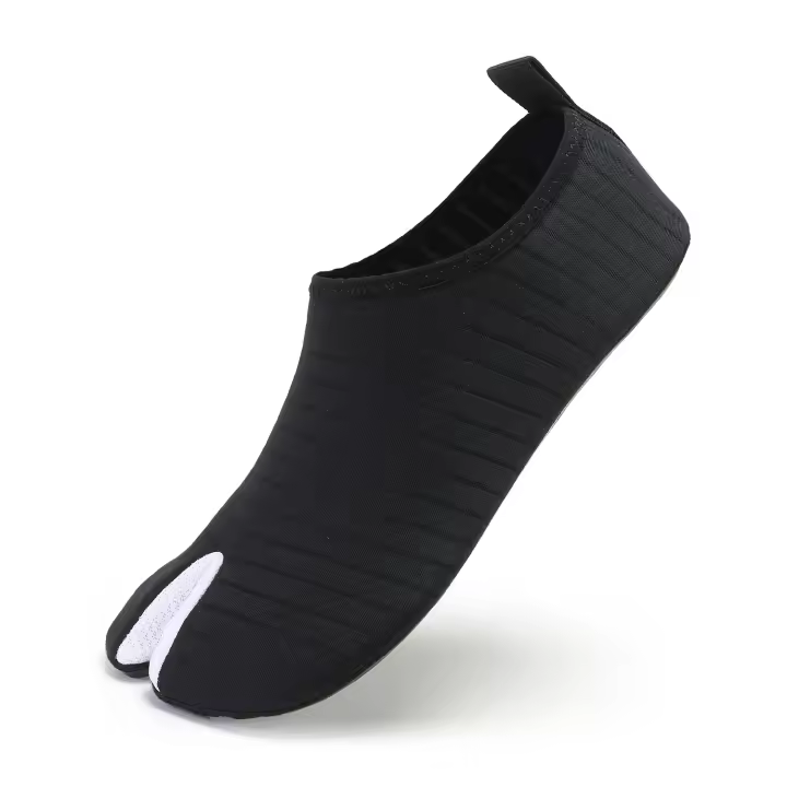 Zapatos De Natación Para Hombres Y Mujeres Zapatillas De Agua Deportivas Para Playa Natación Surf Snorkel Mesh Transpirable Y Impermeable TPR Anti-Derrapante Talla True Fit MOV - 1