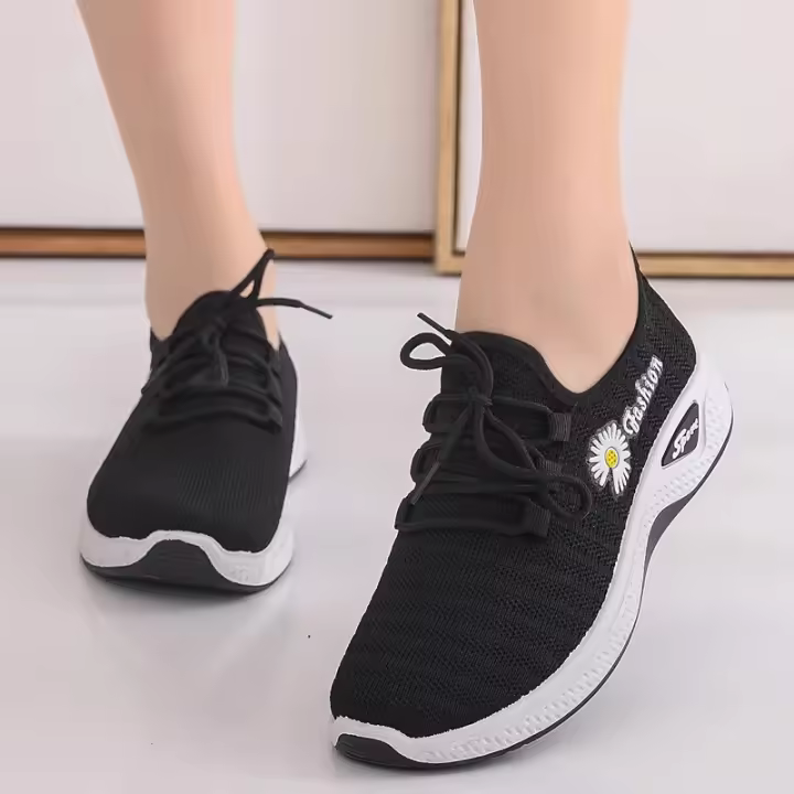 Nuevos Zapatos Para Mujer Verano Espalda De Queso Punto De Flecha Antiguo Pekín Deportivos Casuales Con Pequeño Margarita Casual Sports Shoes - 1