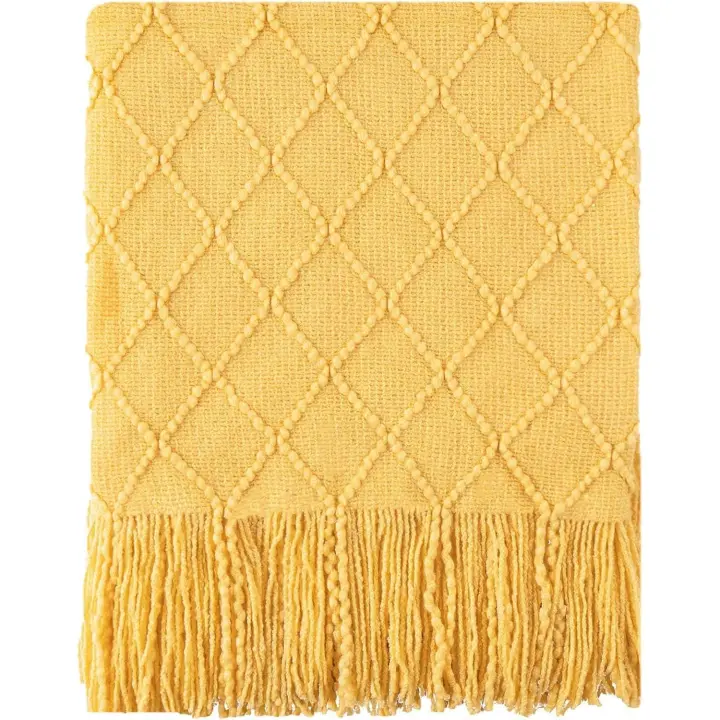 Manta amarilla con estampado de diamantes para interior y exterior, de 50 x 60 pulgadas, suave y ligera, de punto - 1