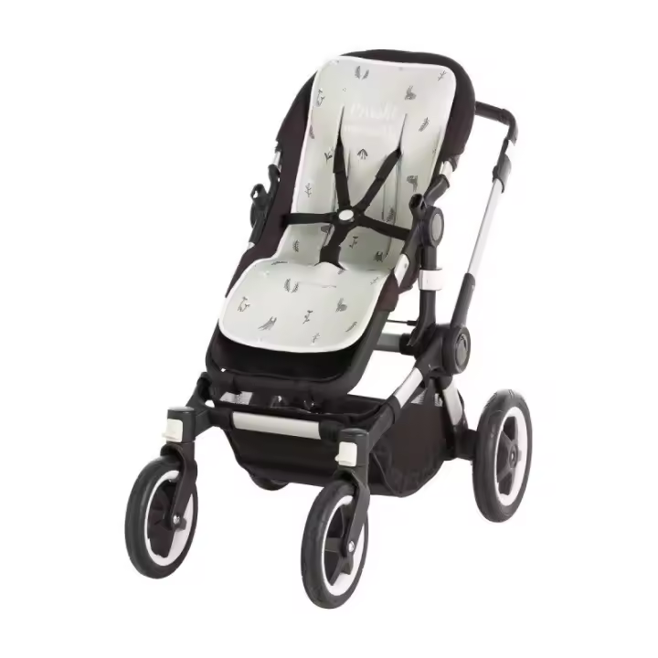 Colchoneta universal para carrito de bebé, fabricada a mano en Españ de  Nora baby bags - 1