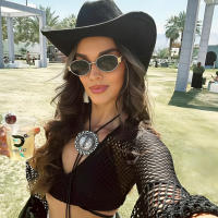 Nuevas Gafas de Sol ovaladas de metal para Mujer (2024). Con un Diseño elegante y sofisticado con un toque vintage, estos Elegantes Gafas ofrecen un look sofisticado. Doradas. - details 1