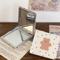 Espejo De Maquillaje Portátil Doble Cara Pequeño De Peluche Oso Cartoon Para Mujeres Herramientas De Cosméticos - details 1