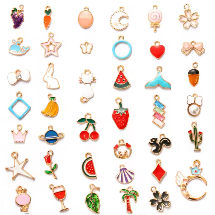 Alrededor De 10 Piezas De Llaveros De Aleación Pequeñas Mezcladas Para DIY Pulseras Collares Y Pendentivos De Ropa Joyería Irregular Fashion - 1