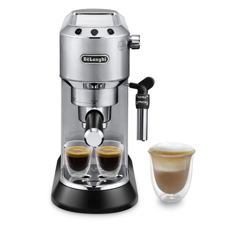 De'Longhi - Cafetera Espresso Manual de Bomba Dedica EC685. Sistema thermoblock, función 2 tazas, 15 bar, 1.1L, 1300W.