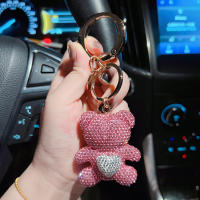 Llavero De Muñeco De Oso De Amor Con Diamantes Cerámica Y Metal Grande En Forma Circular Regalo Pequeño Para Niñas - details 2