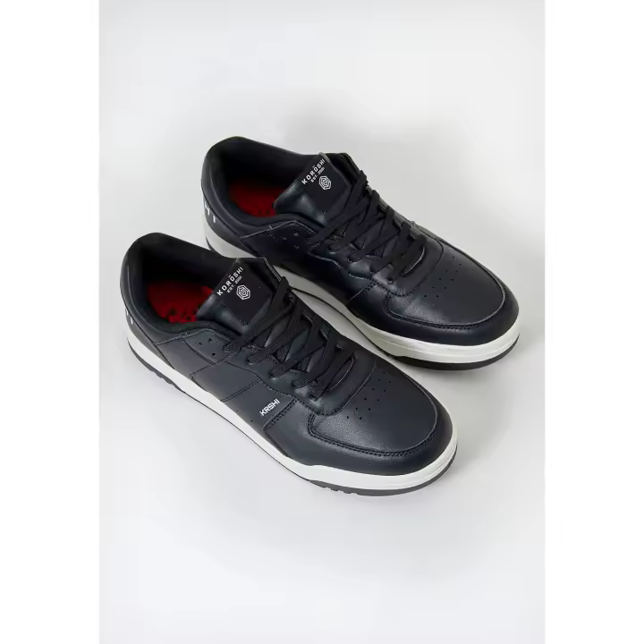 Koroshi Zapatillas casual sneaker en color negro | Estilo y comodidad - 1