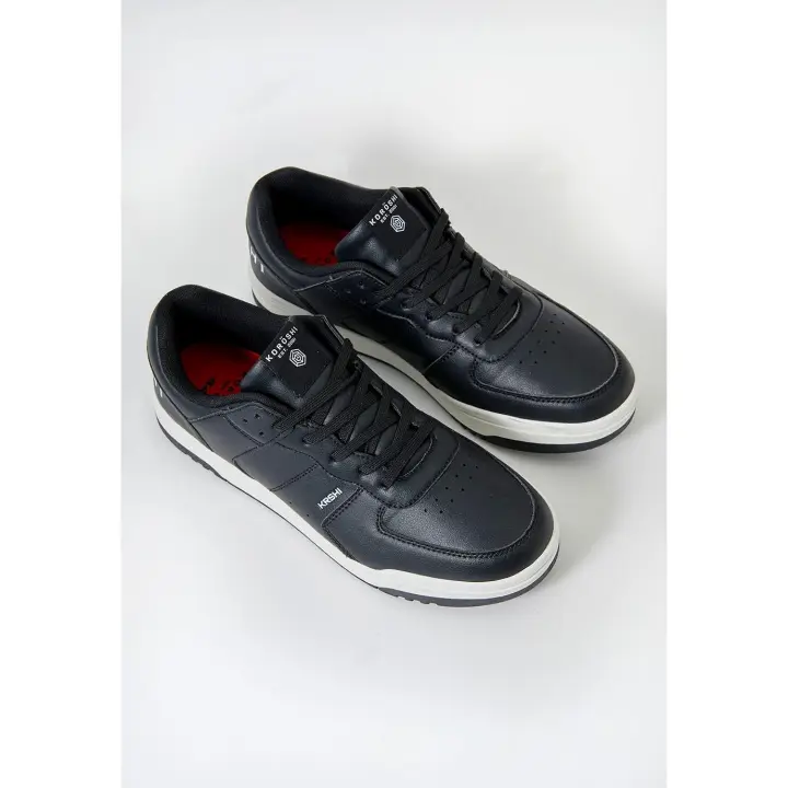 Koroshi Zapatillas casual sneaker en color negro | Estilo y comodidad - 1