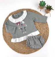Conjunto bebe niña alma petit sudadera felpada con cuello y dibujo bordado y pantalón corto en vichy negro - details 0
