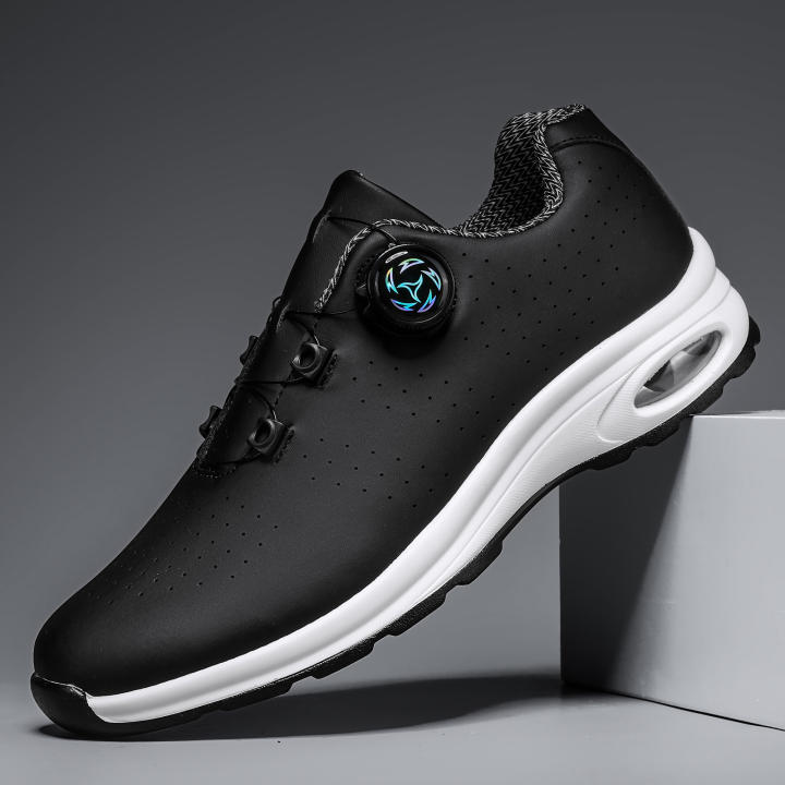 Zapatos De Deporte Y Casual Para Hombre Nuevos De Verano Moda Y Comodidad Cuero PU Color Sólido Impermeable Transpirable Con Diseño De Agujeros Cordones Elásticos Ajustables Versátiles Zapatos Blancos Para Exterior Golf Con Suela Gruesa Absorción De Ch...