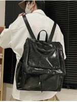 Bolso tipo mochila para el hombro con colgante, moderno, sencillo, informal y de gran capacidad para mujer, con textura y estilo. - details 23
