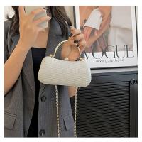 Bolso De Noche Para Mujer Elegante Con Diamantes Y Cadena De Hombro En Forma De Huevo Bolso De Mano Con Cierre Hasp Para Bodas Y Fiestas - details 23