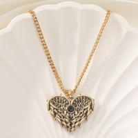 Encanto Collar dorado con forma de corazón y alas de plumas creativas con personalidad de moda para mujer - details 5