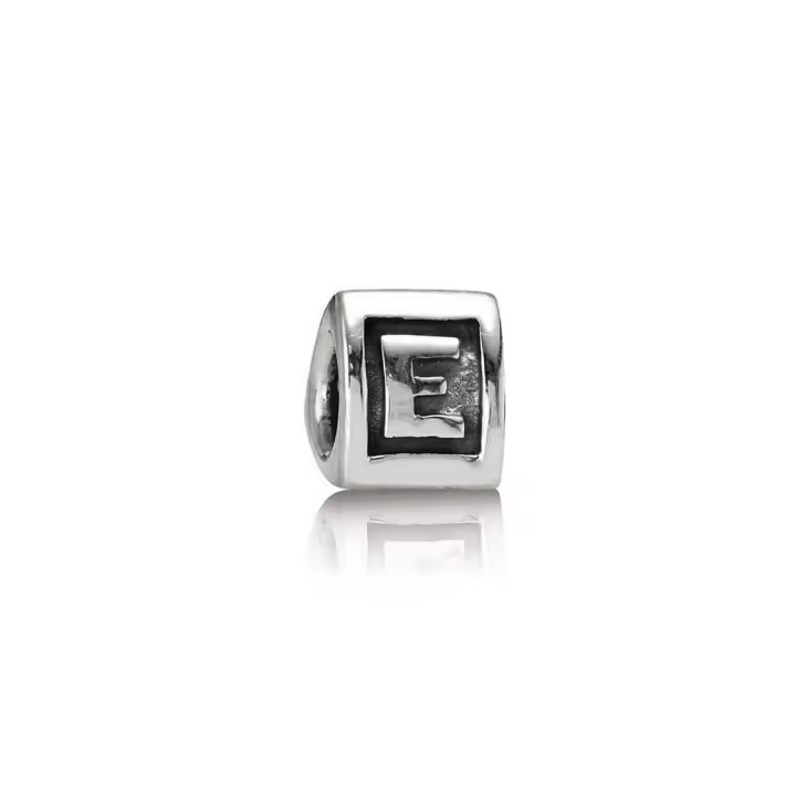 Charm Pandora Letra E 790323E - Joyería Mujer - Elegante Diseño - 1